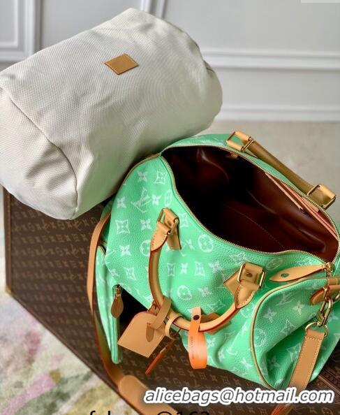 Luxurious Louis Vuitton RUNWAY Speedy P9 Bandouliere 40 Bag in Soft Calfskin M24417 Light Green 2024