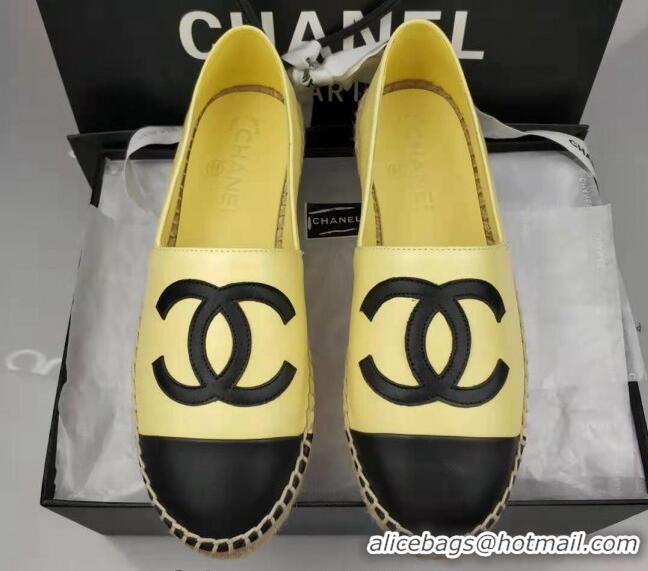 Stylish Chanel Lambskin Espadrilles Flat Yellow/Black 815134