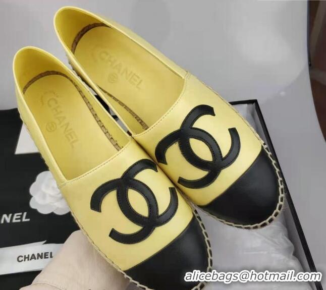 Stylish Chanel Lambskin Espadrilles Flat Yellow/Black 815134