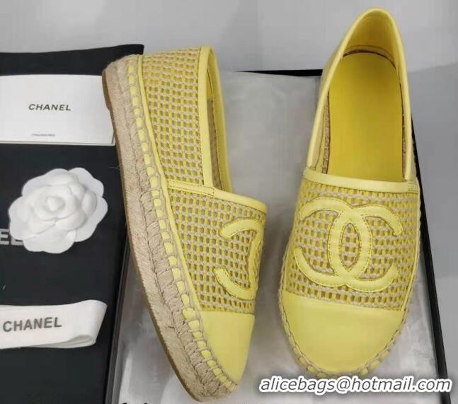 Luxurious Chanel Woven & Lambskin Espadrilles Flat Yellow 816009