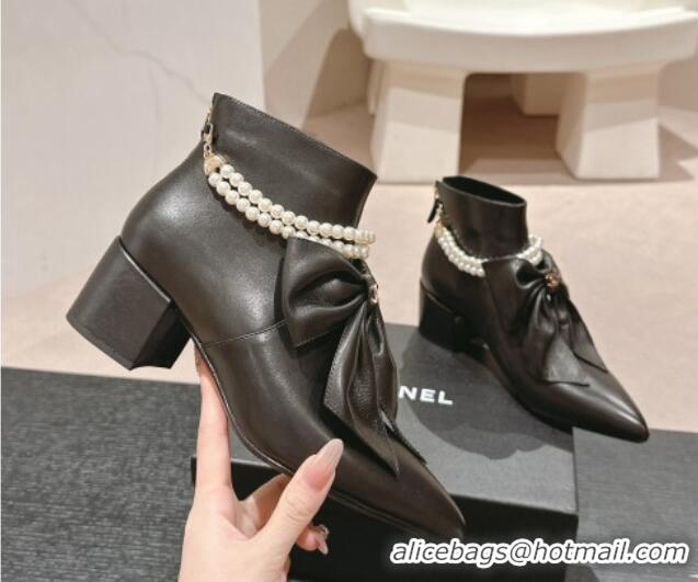 Sophisticated Chanel Calfskin Heel Ankle Boots 5.5cm with Maxi Bow and Pearls Black 816060