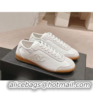 Stylish Chanel Calfskin Sneakers White 816111