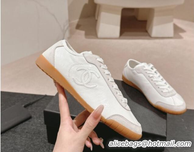 Stylish Chanel Calfskin Sneakers White 816111