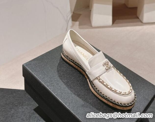 Charming Chanel Calfskin Loafers with Chain White 816115