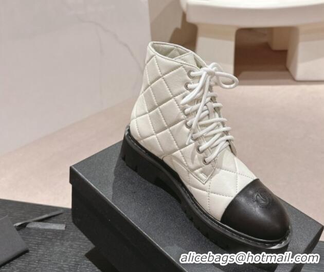 Best Grade Chanel Quilted Calfskin Lace up Ankle Boots White 816129