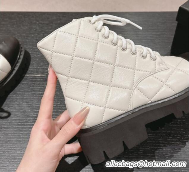 Best Grade Chanel Quilted Calfskin Lace up Ankle Boots White 816129