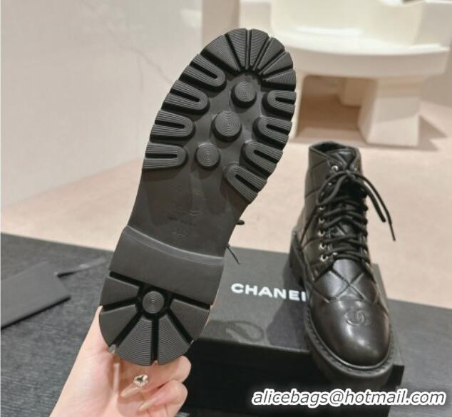 Durable Chanel Quilted Calfskin Lace up Ankle Boots Black 816131