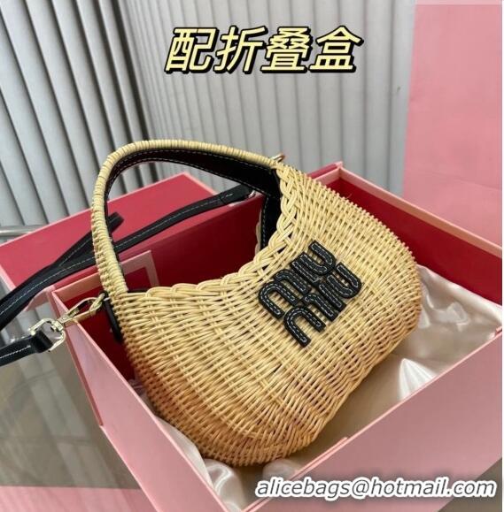 Famous Brand Miu Miu Wander wicker handbag 5BC125 Beige/Black 2024