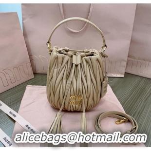 Inexpensive Miu Miu Matelassé nappa leather bucket bag 5BE085 Beige 2024