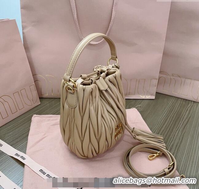 Inexpensive Miu Miu Matelassé nappa leather bucket bag 5BE085 Beige 2024