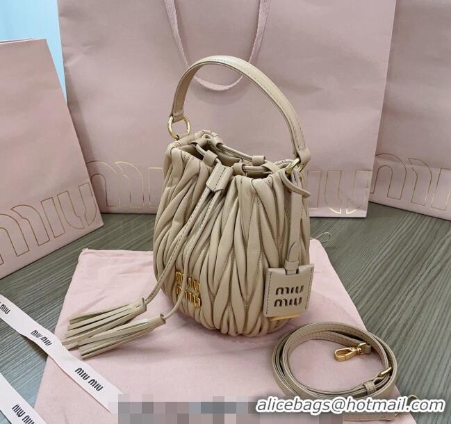 Inexpensive Miu Miu Matelassé nappa leather bucket bag 5BE085 Beige 2024