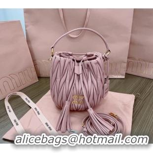 Top Grade Miu Miu Matelassé nappa leather bucket bag 5BE085 Pink 2024