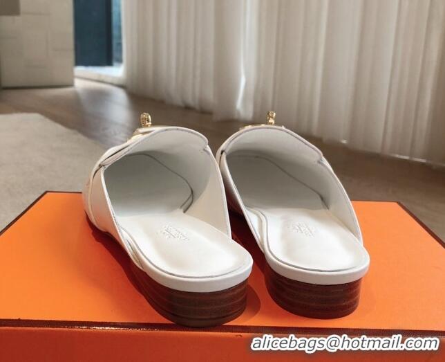 Luxurious Hermes Oz Flat Mules in Calfskin Leather White/Gold 815054