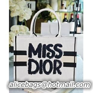 Luxury Discount Dior Medium Book Tote bag in White and Black Miss Dior Graffiti Embroidery D1287 2024