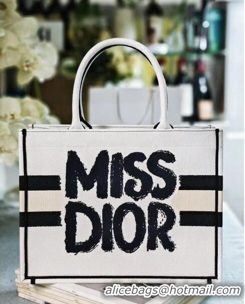 Luxury Discount Dior Medium Book Tote bag in White and Black Miss Dior Graffiti Embroidery D1287 2024