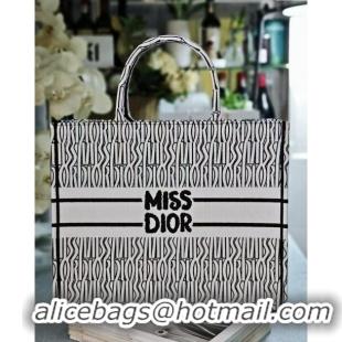 Best Quality Dior Large Book Tote bag in White and Black Miss Dior Allover Embroidery CD1286 2024