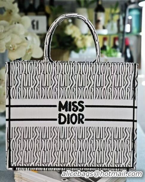 Best Quality Dior Large Book Tote bag in White and Black Miss Dior Allover Embroidery CD1286 2024