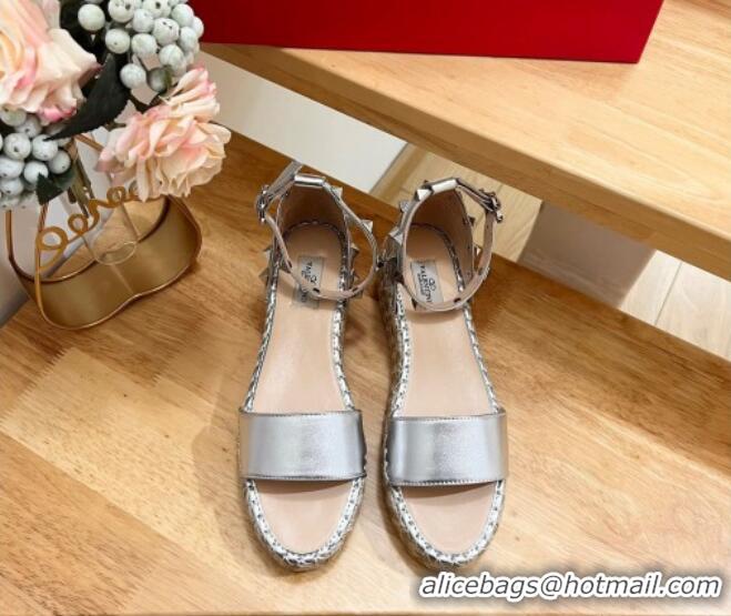 Good Quality Valentino Rockstud Espadrille Platform Sandals in Grained Calfskin Silver 612083