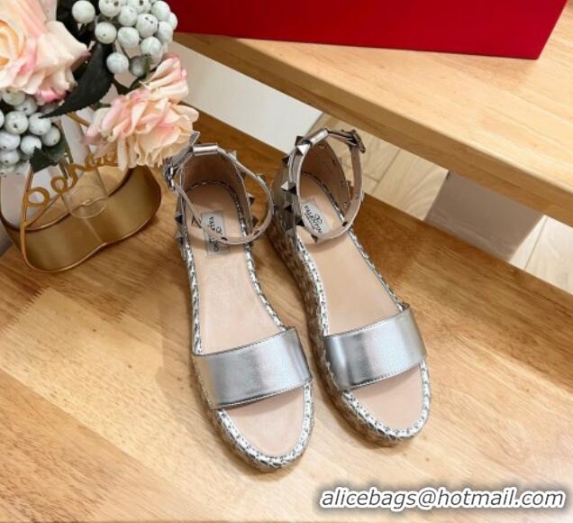 Good Quality Valentino Rockstud Espadrille Platform Sandals in Grained Calfskin Silver 612083