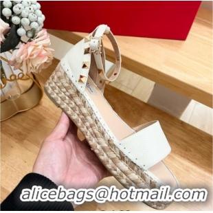 Best Product Valentino Rockstud Espadrille Platform Sandals in Grained Calfskin White 612086