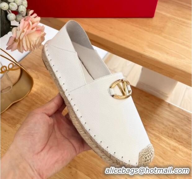 Pretty Style Valentino The Bold Edition VLogo Espadrilles Flats in Grained Calfskin White 612087