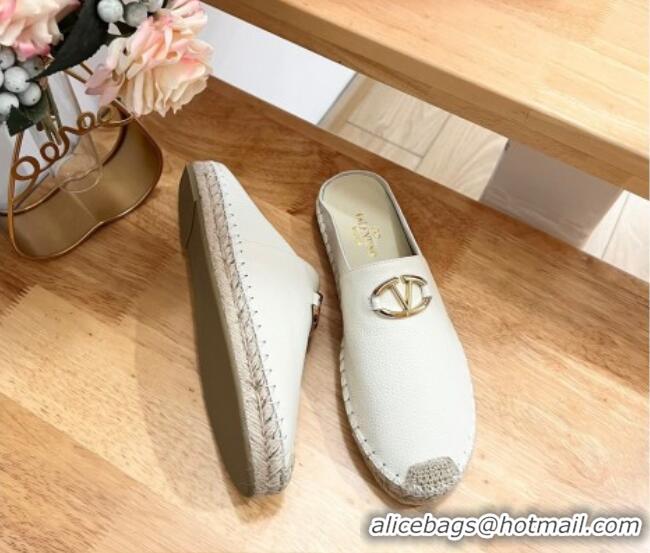 Best Grade Valentino The Bold Edition VLogo Espadrille Flat Mules in Grained Calfskin White 612093