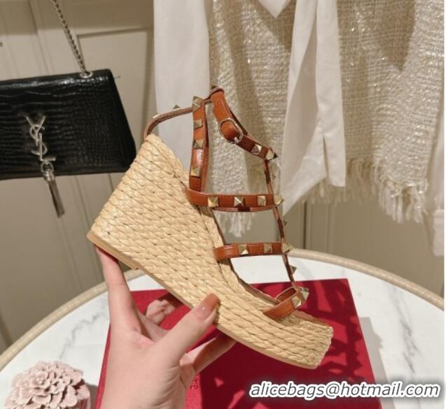 Good Quality Valentino Rockstud Ankle Strap Wedge Sandals 10cm in Calfskin Brown 612105