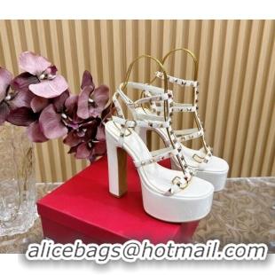 Best Grade Valentino Rockstud Ankle Strap Platform Sandals 15.5cm in Patent Calfskin White 612114