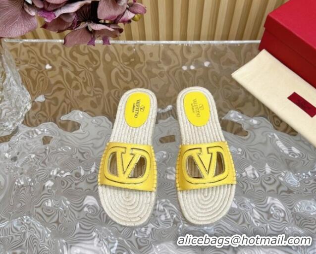 Pretty Style Valentino VLogo Cut-out Espadrille Flat Slides Sandal in Calfskin Yellow 612120