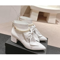 Top Grade Chanel Calfskin Heel Ankle Boots 5.5cm with Maxi-Bow and Pearls White 722044