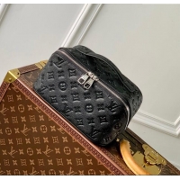 Top Quality Louis Vuitton Toiletry Bag in Grained Monogram Leather M77150 Black 2024