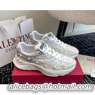 Trendy Design Valentino Men's Rockstud True Act Sneakers in Knit Mesh White/Grey 812128