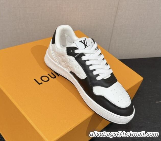 Sumptuous Louis Vuitton Time Out Sneakers in Calf Leather Black/White 0724096