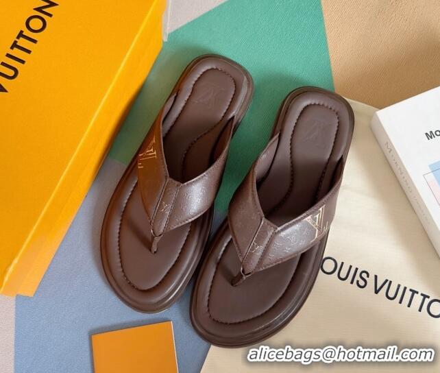 Luxurious Louis Vuitton Men's Flat Thong Slides Sandal in Calf Leather Brown 815077