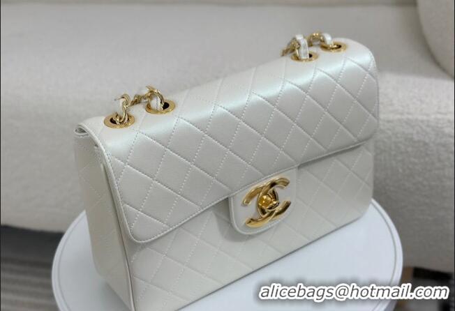 Trendy Design Chanel Vintage Grained Calfskin Flap bag A088 Pearly White 2024