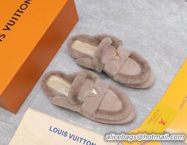 Sophisticated Louis Vuitton LV Capri Open Back Loafers/Flat Mules in Suede and Wool Nude 905092