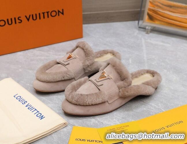 Sophisticated Louis Vuitton LV Capri Open Back Loafers/Flat Mules in Suede and Wool Nude 905092