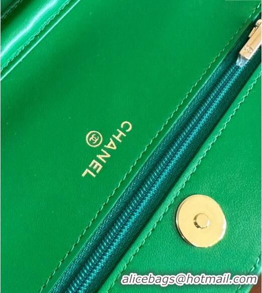 Market Sells Chanel Lambskin Classic Wallet on Chain WOC CH9092 Green 2024