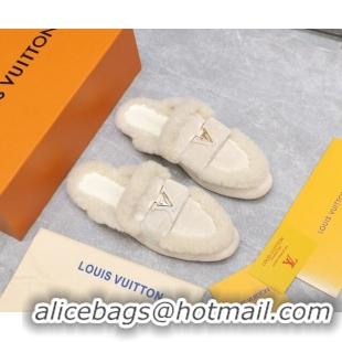 Pretty Style Louis Vuitton LV Capri Open Back Loafers/Flat Mules in Suede and Wool White 905095