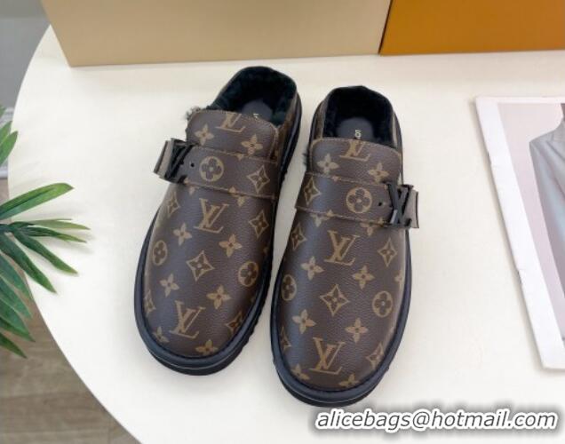 Luxurious Louis Vuitton LV Cosy Flat Comfort Clog Mules in Brown Monogram Canvas and Wool 905097