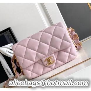 Stylish Chanel Lambskin Mini Flap bag with CC Chain CH083001 Light Pink 2024