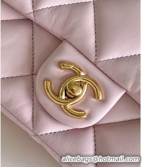 Stylish Chanel Lambskin Mini Flap bag with CC Chain CH083001 Light Pink 2024