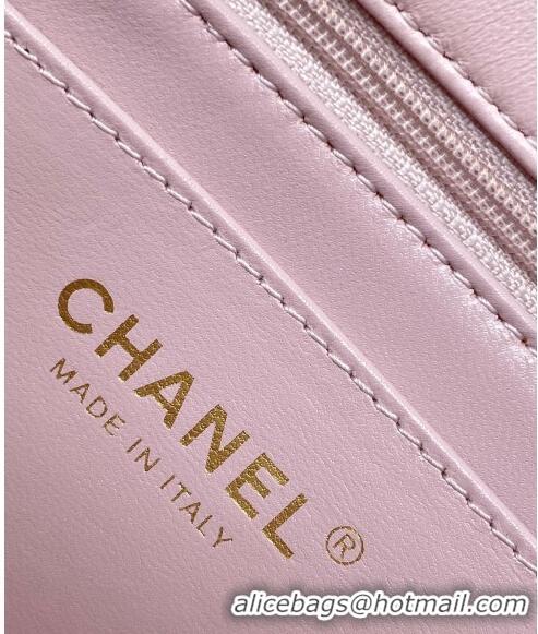 Stylish Chanel Lambskin Mini Flap bag with CC Chain CH083001 Light Pink 2024