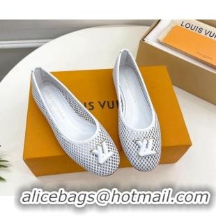 Good Looking Louis Vuitton Shake Flat Ballerinas Flat in Perforated Leather White 905105