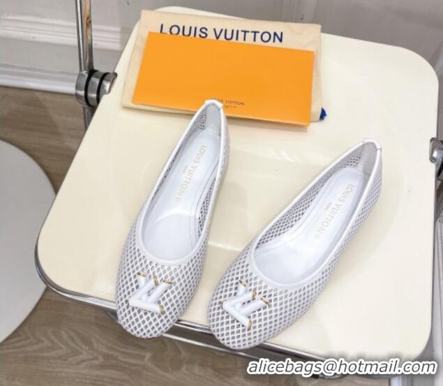 Good Looking Louis Vuitton Shake Flat Ballerinas Flat in Perforated Leather White 905105