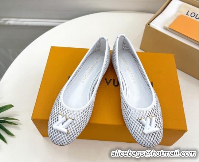 Good Looking Louis Vuitton Shake Flat Ballerinas Flat in Perforated Leather White 905105