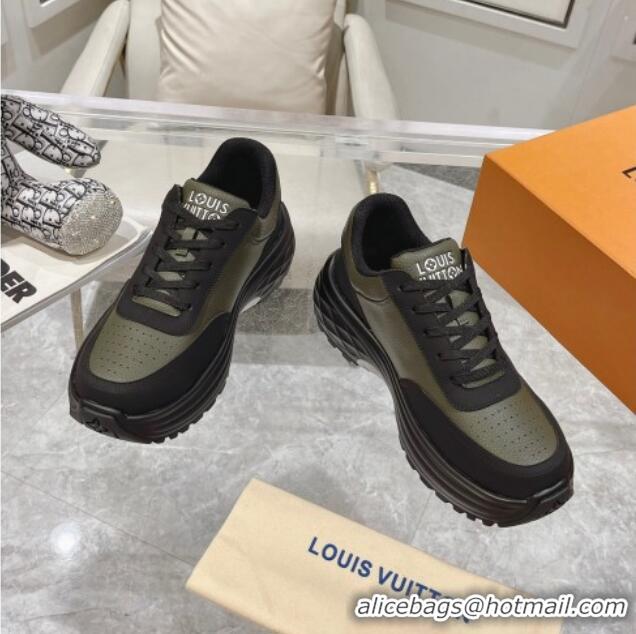 Popular Style Louis Vuitton Men's Signature Grained Leather Sneakers Green 905111