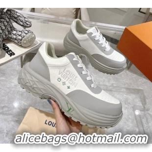 Purchase Louis Vuitton Men's Signature Grained Leather Sneakers Grey/White 905114