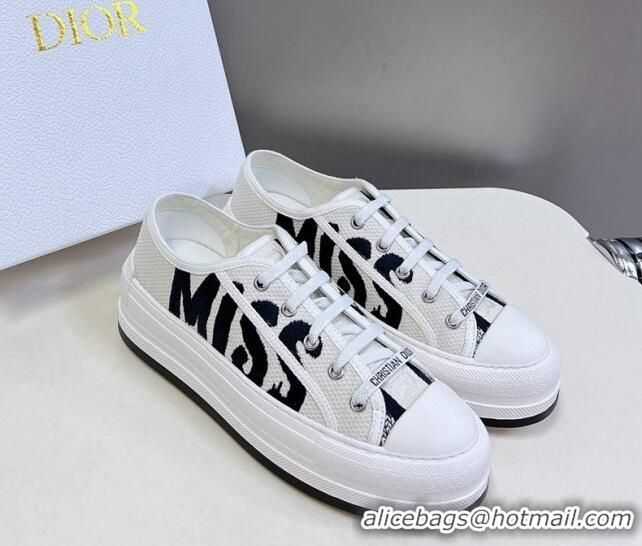 Sophisticated Dior Walk'n'Dior Platform Sneakers in White and Deep Blue Embroidered Cotton 7230064