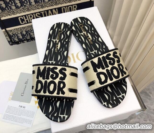 Low Cost Dior Dway Flat Slides Sandal in Embroidered Cotton and Miss Dior Allover Motif Black/Beige 814010